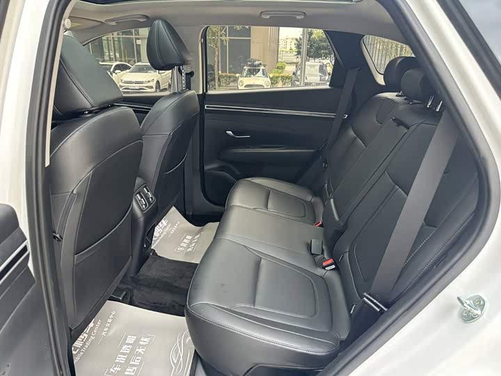 Hyundai Tucson L, 2024 — фото 9 из 9