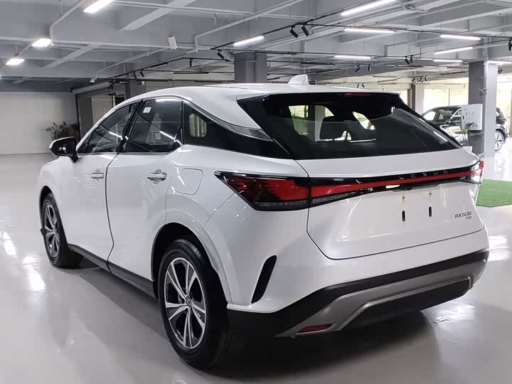 Lexus RX, 2026 — фото 8 из 9