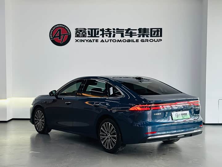 Geely Galaxy A7, 2025 — фото 5 из 9
