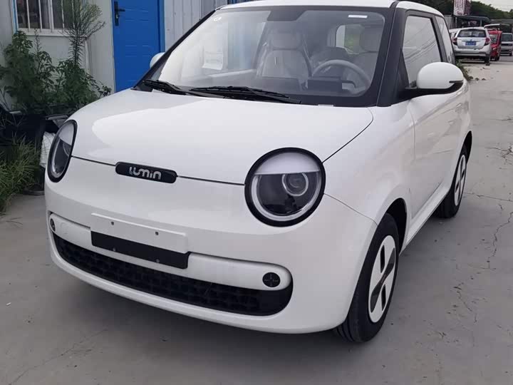Changan Qiyuan (Nevo) Lumin, 2026 — фото 2 из 9