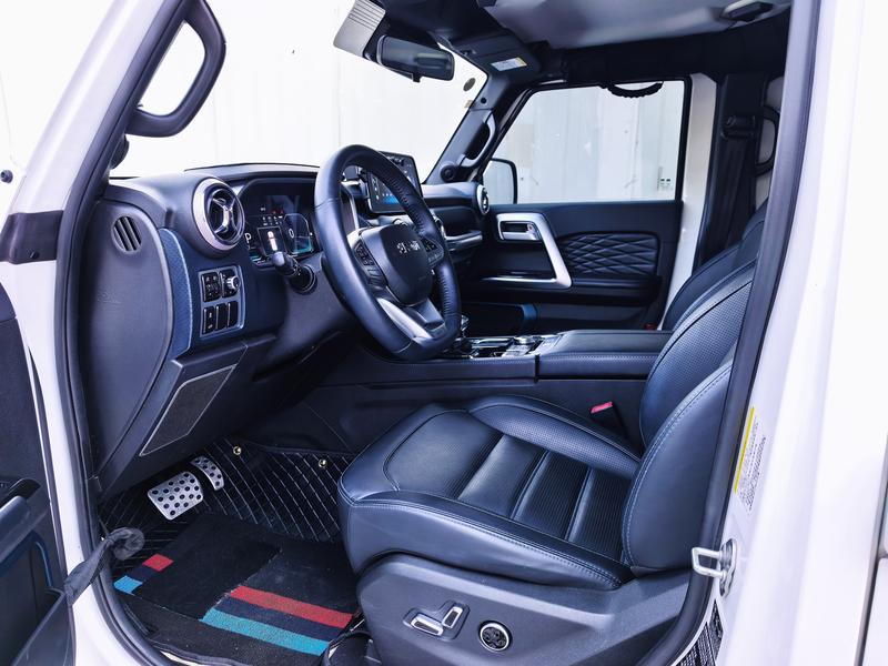 BAIC Beijing BJ40, 2023 — фото 11 из 12