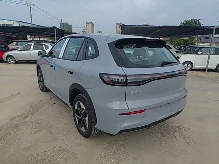 Geely Galaxy E5, 2026 — фото 5 из 9
