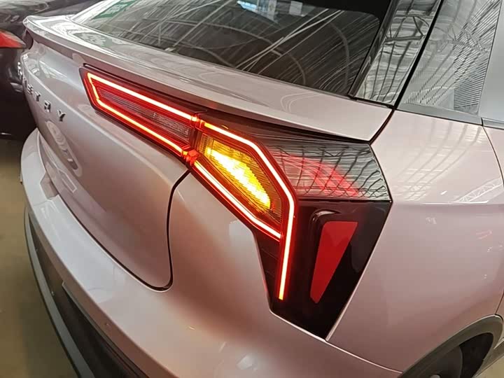Geely Geometry E Firefly, 2022 — фото 8 из 9