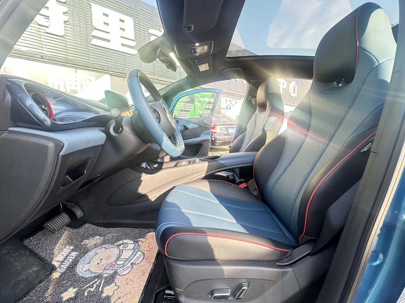 BYD Dolphin, 2022 — фото 11 из 12