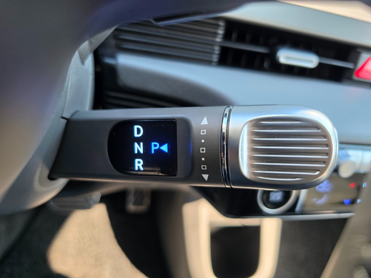 Hyundai Ioniq 5, 2022 — фото 8 из 12