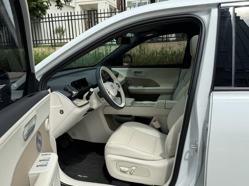 Toyota bZ3X, 2025 — фото 11 из 12