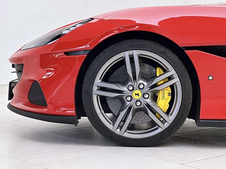Ferrari Portofino, 2022 — фото 8 из 9