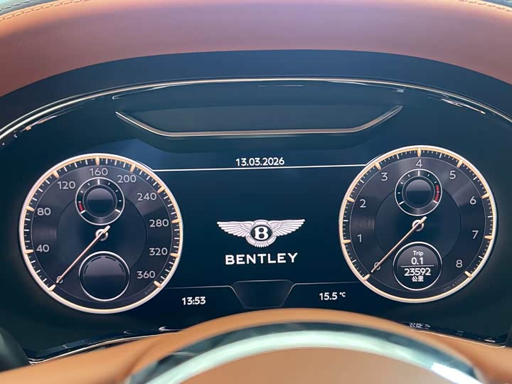 Bentley Flying Spur, 2023 — фото 8 из 9