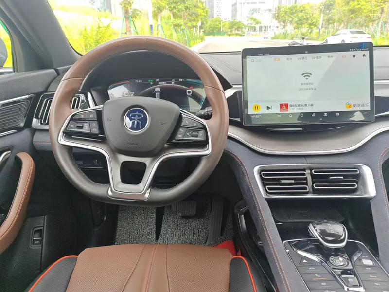 BYD Song Plus, 2022 — фото 7 из 10