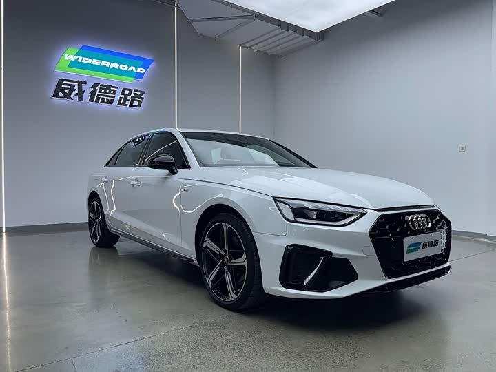 Audi A4L, 2024 — фото 3 из 9