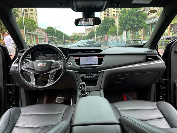 Cadillac XT5, 2022 — фото 8 из 9
