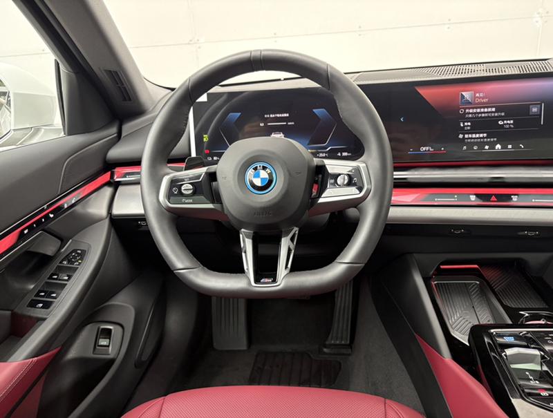 BMW i5, 2025 — фото 10 из 12