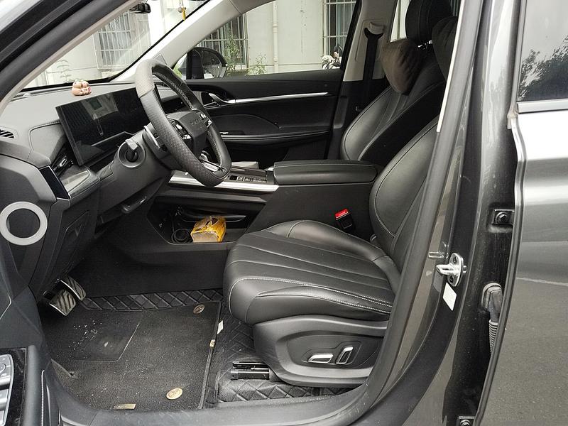 Roewe RX5 eMax, 2022 — фото 7 из 12