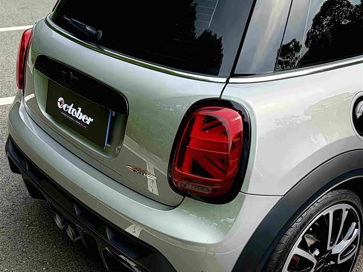 Mini Mini JCW, 2022 — фото 5 из 9