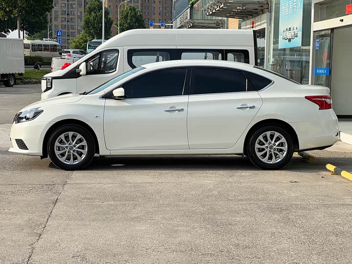 Nissan Sylphy, 2023 — фото 4 из 9