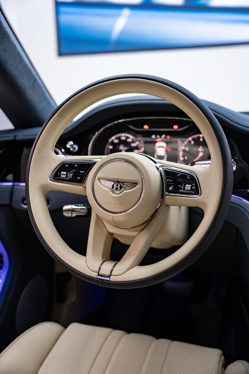 Bentley Continental GT, 2022 — фото 4 из 6