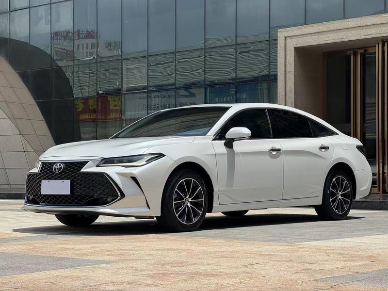 Toyota Avalon, 2023 — купить в Костроме под ключ