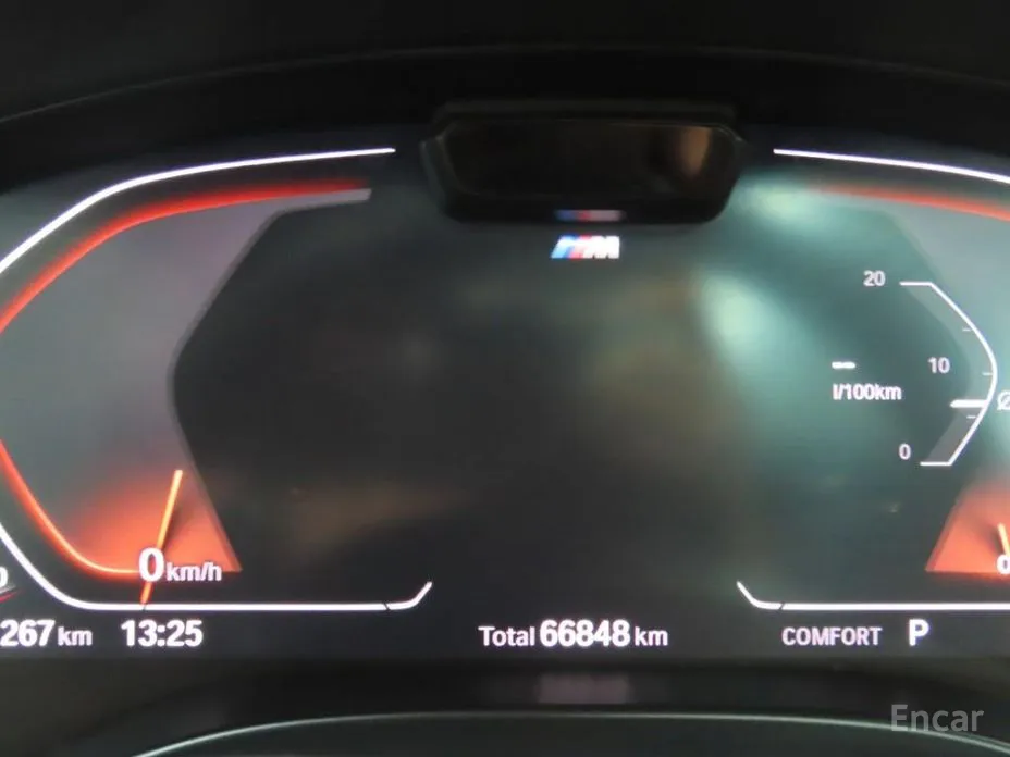 BMW X4, 2022 — фото 8 из 12