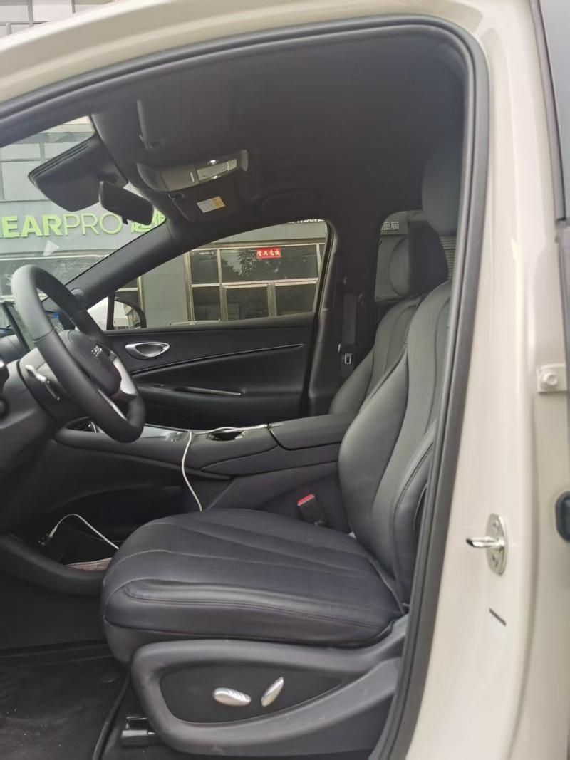 BYD Sea Lion 06 Hybrid/EV, 2026 — фото 8 из 10