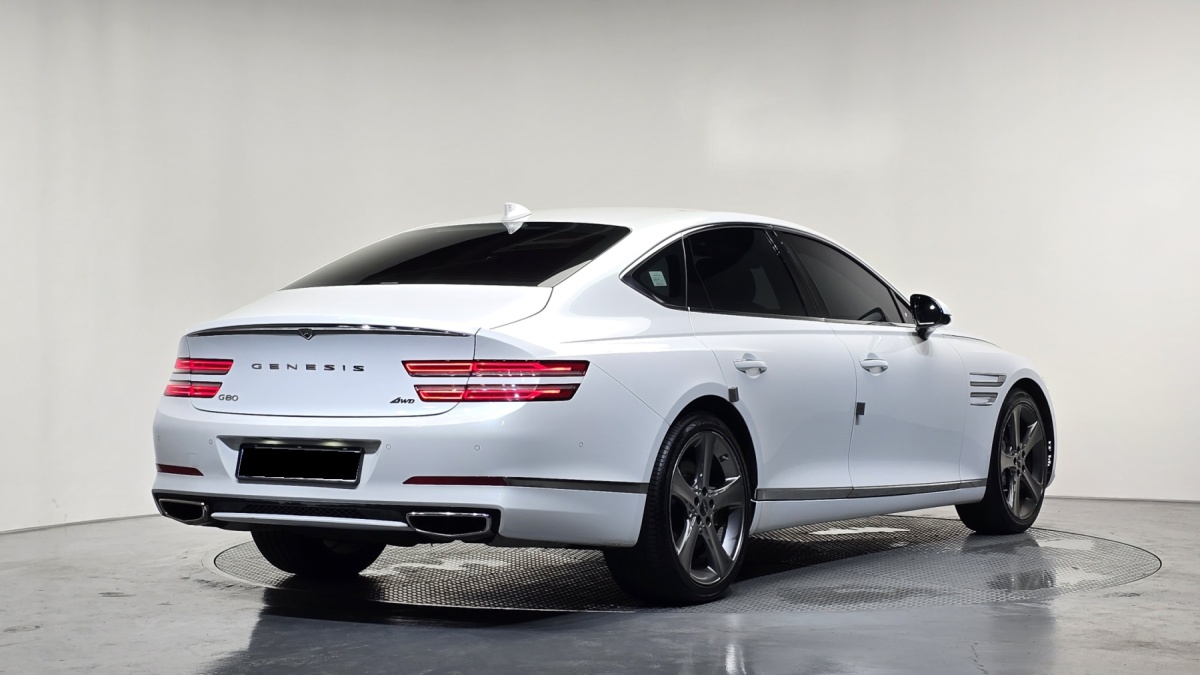 Genesis G80, 2022 — фото 2 из 12