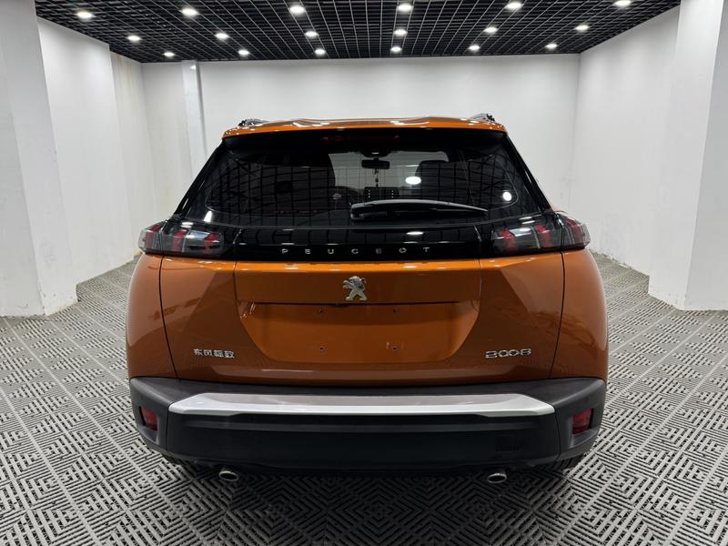 Peugeot 2008, 2022 — фото 5 из 9