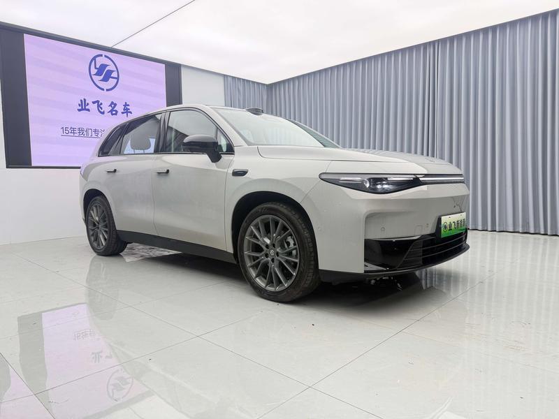 Leapmotor C10, 2025 — фото 3 из 12