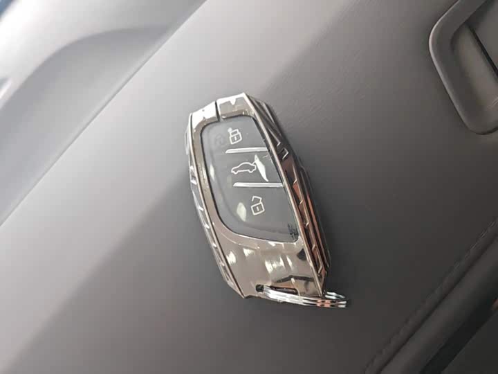 Roewe i5, 2024 — фото 9 из 9