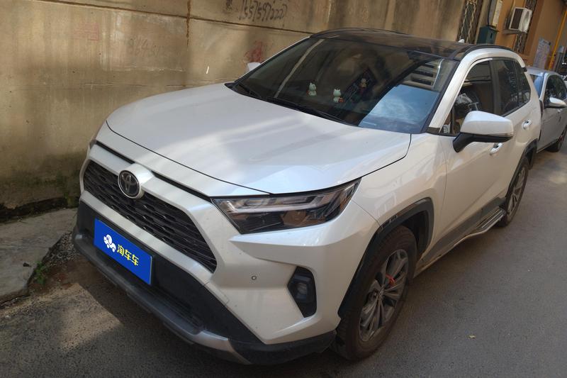 Toyota RAV4, 2024 — купить в Калуге под ключ