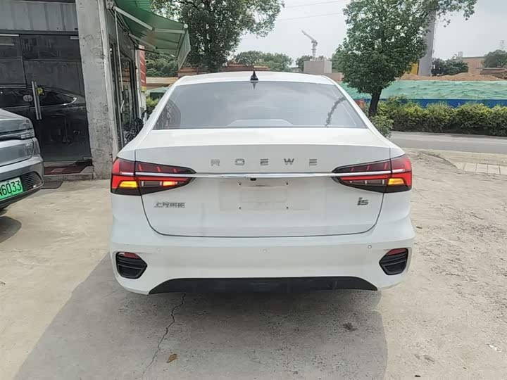 Roewe i5, 2022 — фото 6 из 9