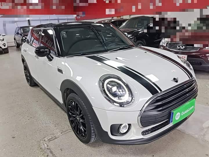 Mini Clubman, 2023 — фото 4 из 9