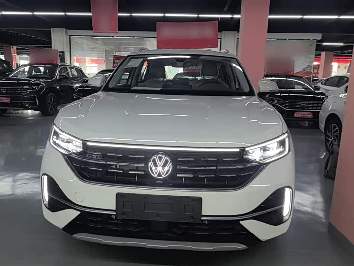 Volkswagen Tayron GTE Hybrid, 2024 — фото 3 из 9
