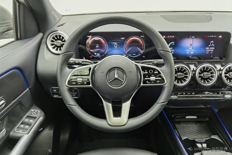 Mercedes-Benz EQA, 2023 — фото 9 из 12