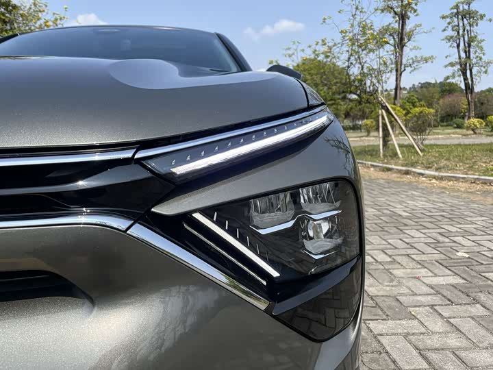 Citroen C5 X, 2022 — фото 8 из 9