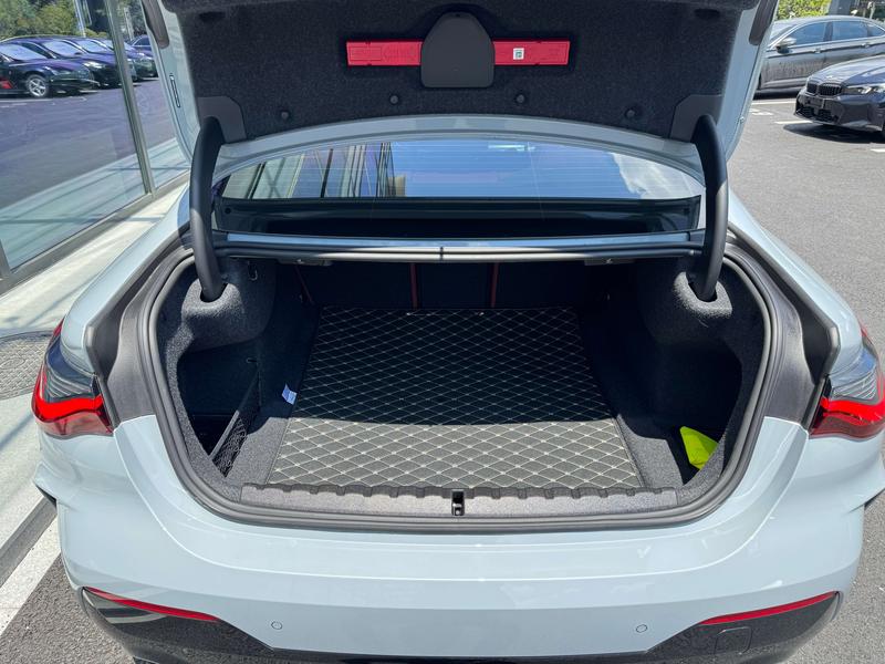 BMW 4 Series, 2025 — фото 11 из 12