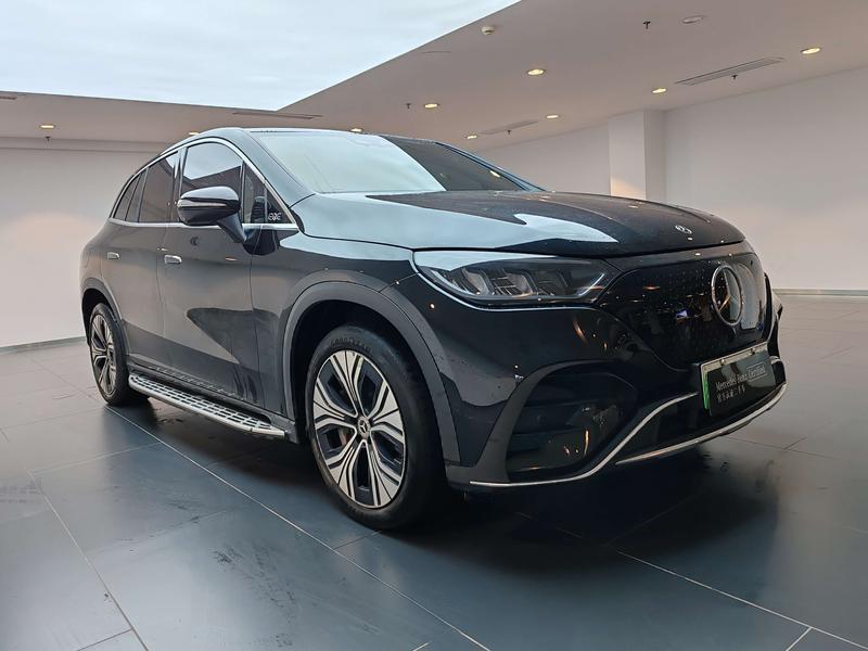 Mercedes-Benz EQE SUV, 2023 — фото 3 из 12