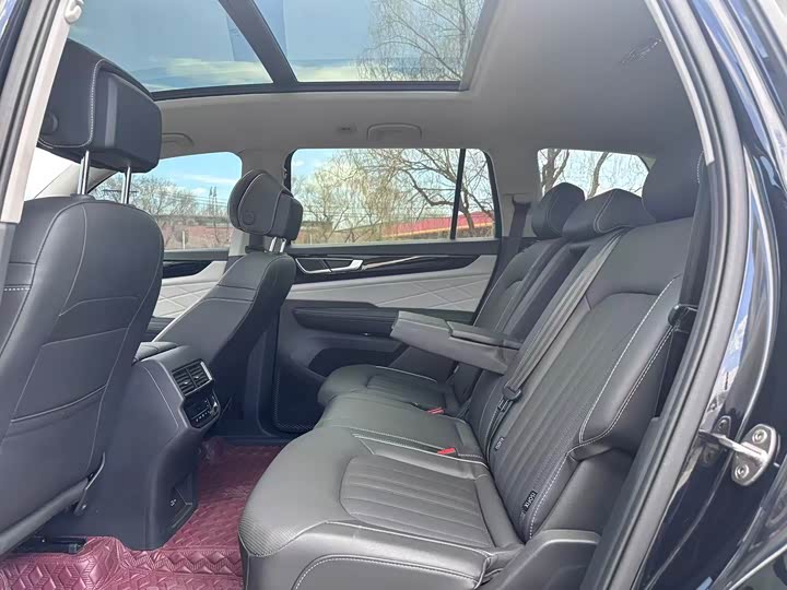 Volkswagen Teramont X, 2022 — фото 8 из 9