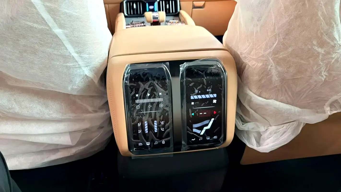 BYD Leopard 8, 2025 — фото 10 из 10