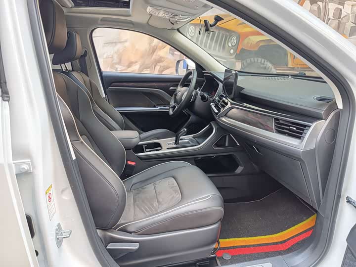 Haval H6, 2023 — фото 6 из 9