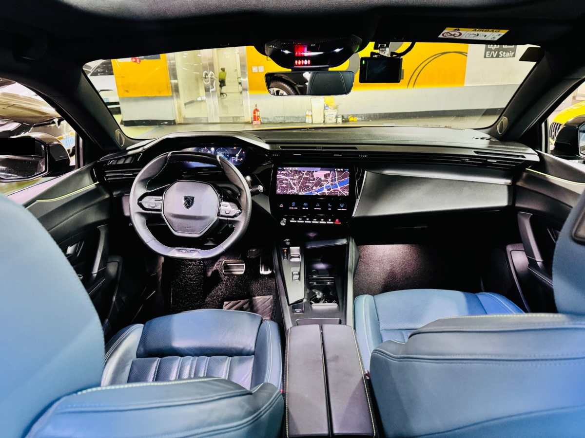 Peugeot 408, 2023 — фото 6 из 12