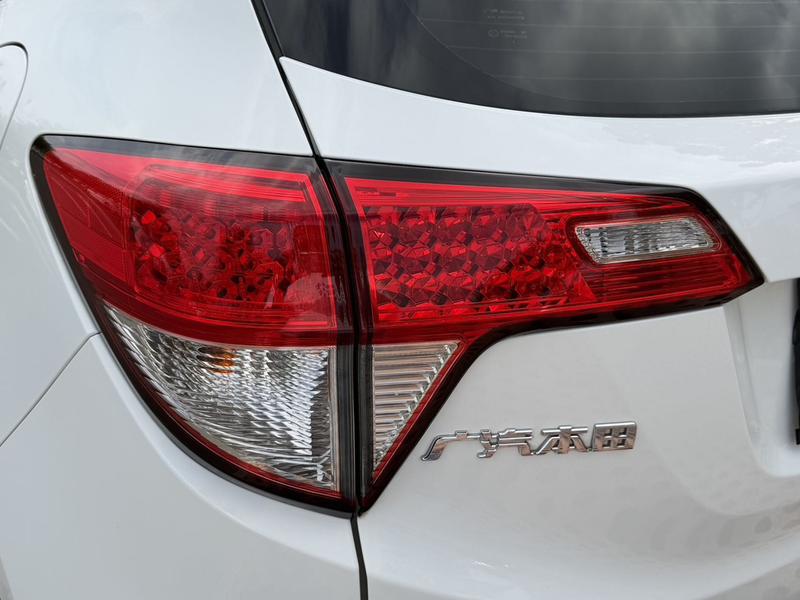 Honda Vezel, 2022 — фото 8 из 12