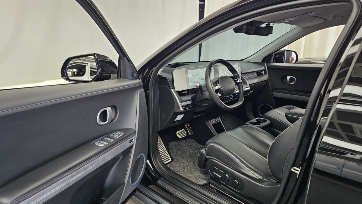 Hyundai Ioniq 5, 2021 — фото 9 из 12