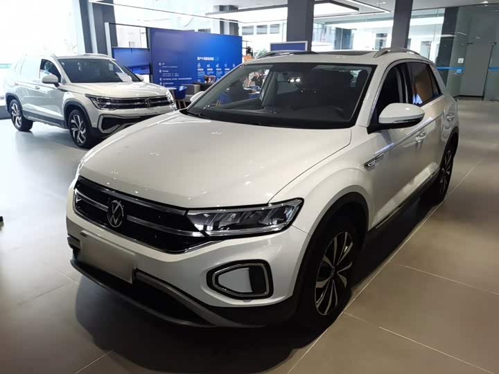 Volkswagen T-Roc, 2024 — купить в Казани под ключ