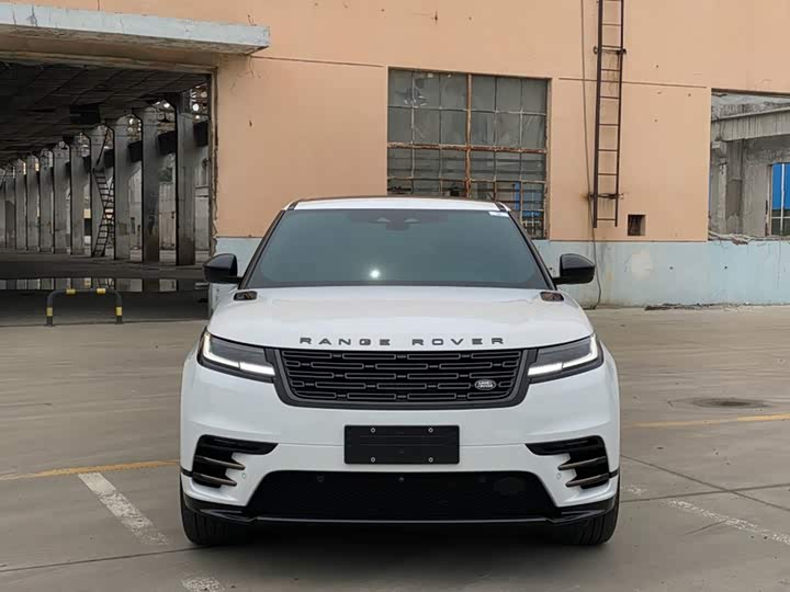 Land Rover Range Rover Velar, 2024 — фото 4 из 9