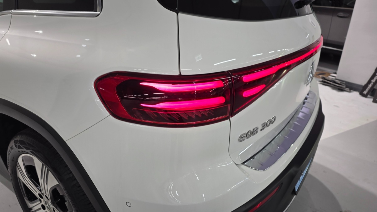 Mercedes-Benz EQB, 2026 — фото 12 из 12