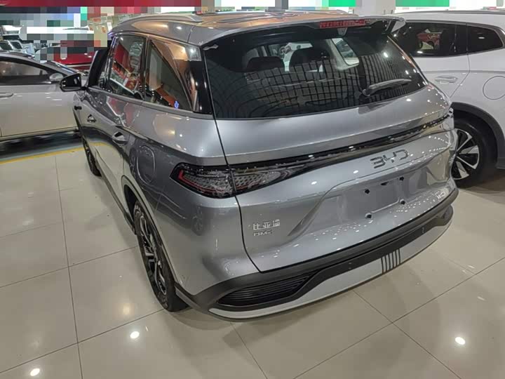 BYD Sea Lion 05 DM-i Hybrid, 2026 — фото 5 из 9