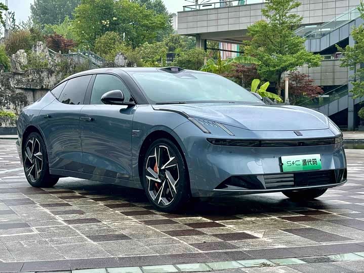 Lynk & Co Z10, 2024 — фото 2 из 9
