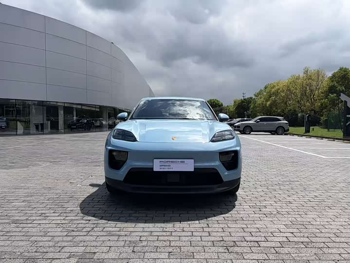 Porsche Macan EV, 2024 — фото 2 из 9