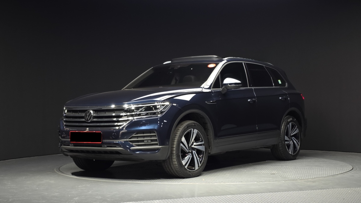 Volkswagen Touareg, 2023 — купить в Санкт-Петербурге под ключ
