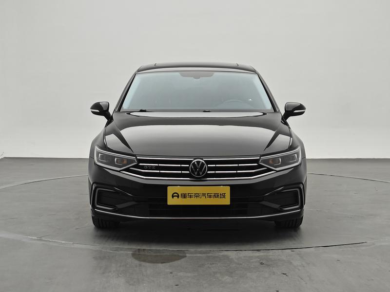 Volkswagen Magotan GTE Hybrid, 2023 — фото 2 из 12