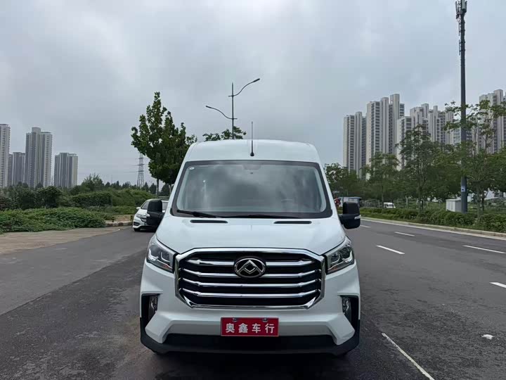 Maxus V90, 2023 — фото 3 из 9